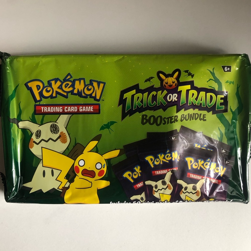Pokémon 2023 Halloween trading cards